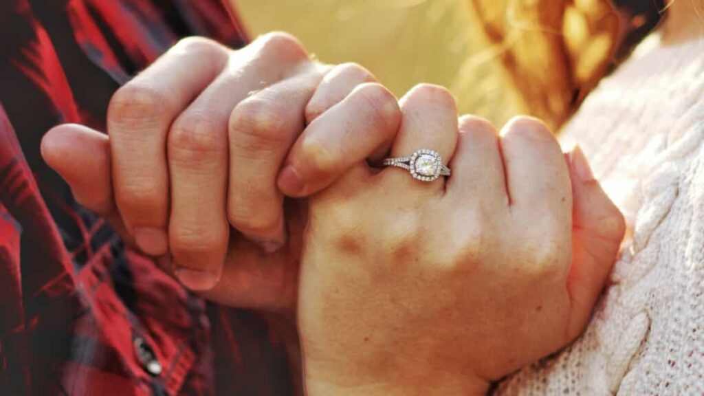 afrontar una infidelidad, como superar una infidelidad, como superar que tu pareja te engañe, sobreponerse del engaño, 7 pasos para superar la infidelidad
